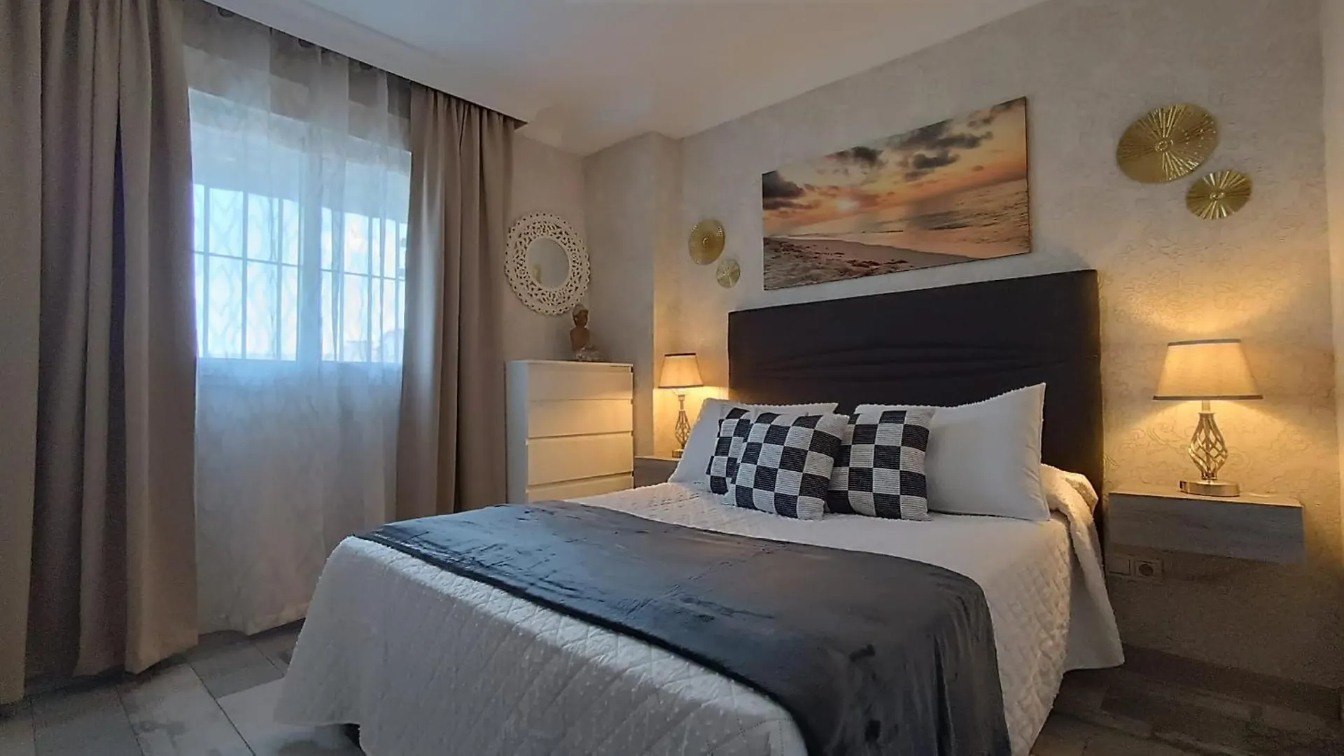 Apartamento Don Gustavo Beach Apartment Benalmadena Spain