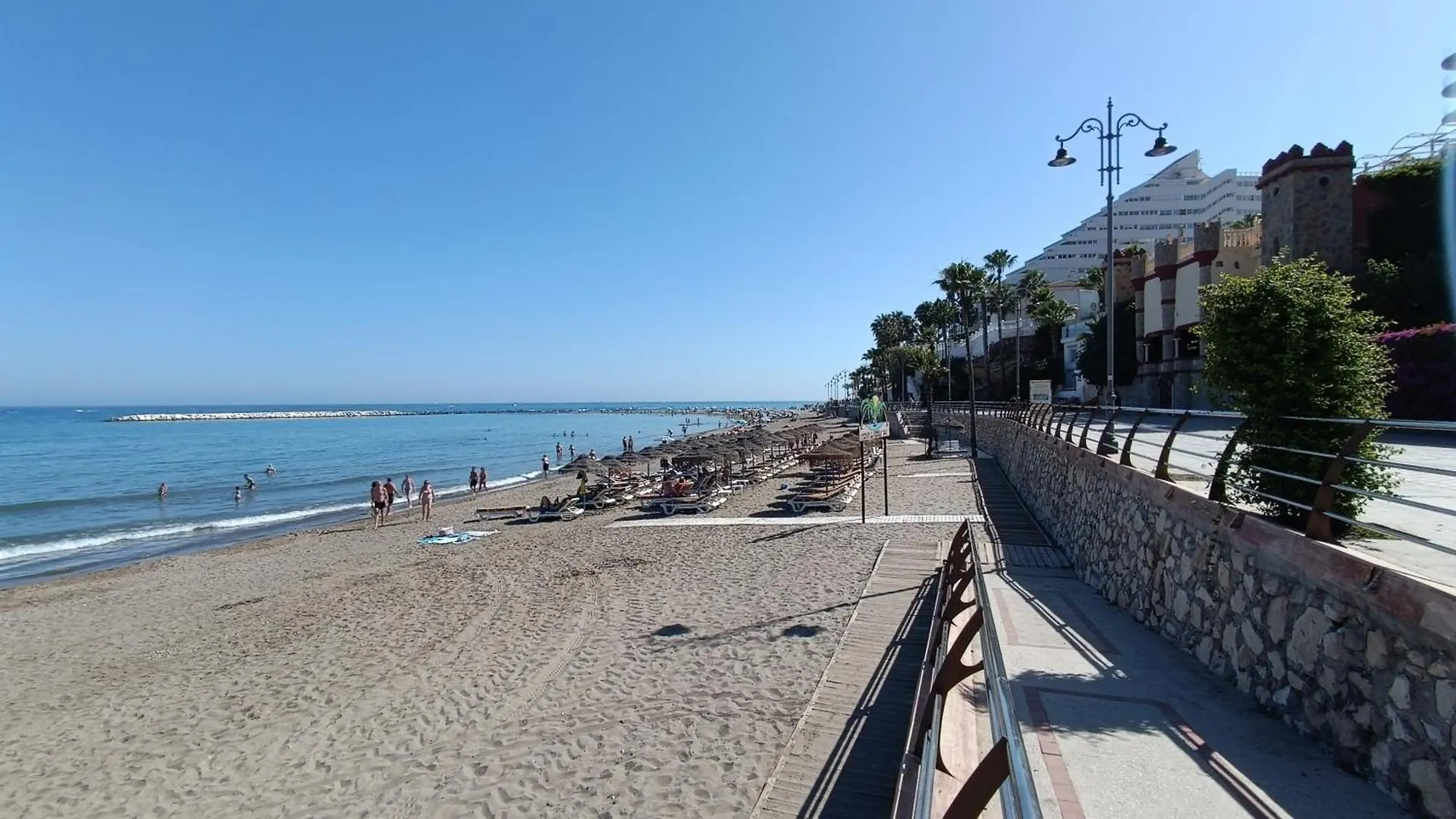 Apartamento Don Gustavo Beach Apartment Benalmadena Spain