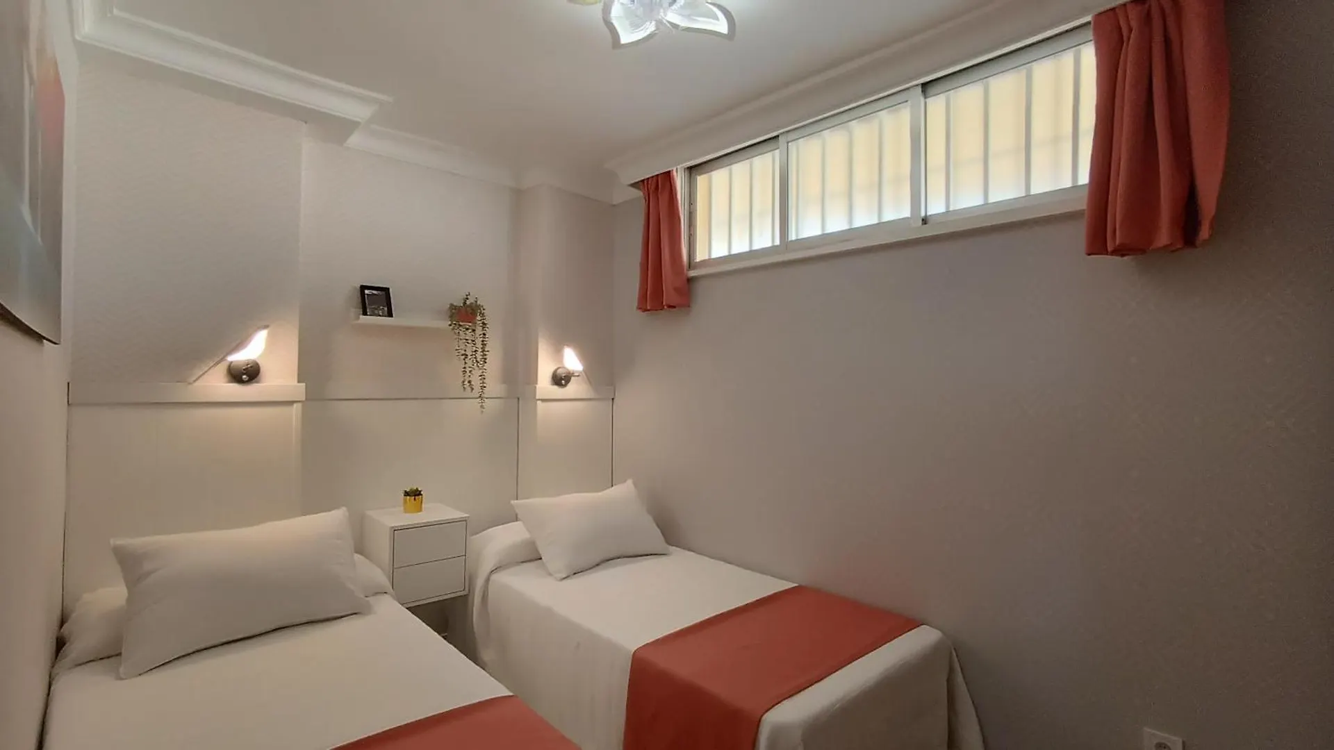 Apartamento Don Gustavo Beach Apartman Benalmádena 0*,